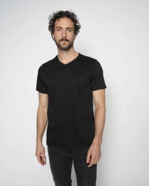 mm-perry-crunch-tee-black-1