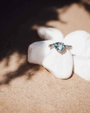 Dainty London The Maia Ring