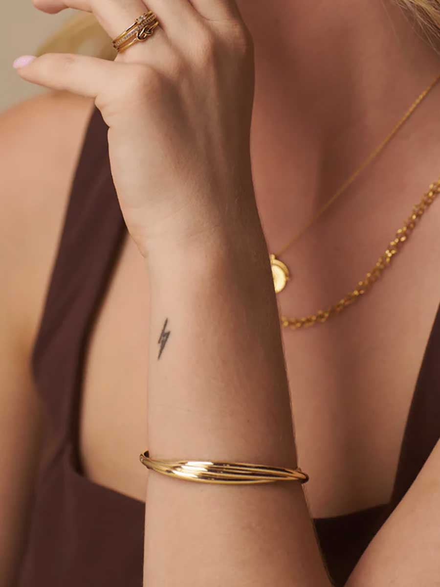 Interlocking-Bangle-Gold