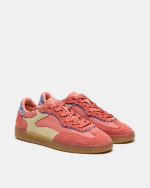 Hoff-Park-Trainer-Coral2